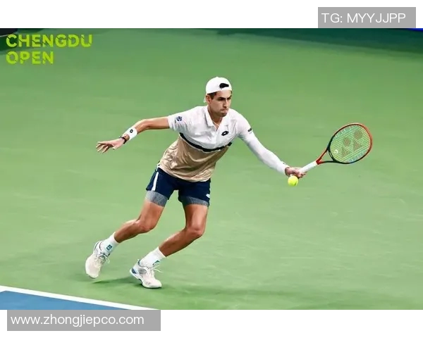 成都网球队在全国网球耐力排行榜中荣获第三名的佳绩引发关注