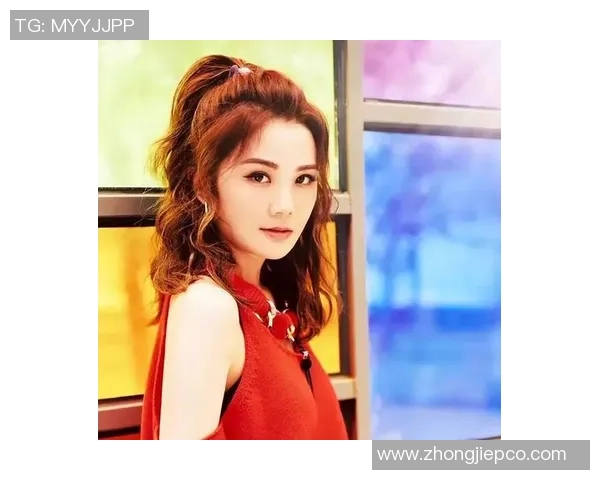 张玲足球：从青涩少女到绿茵场上的璀璨明星之路